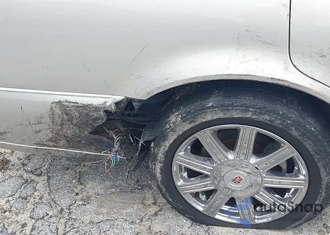 2008 Cadillac Dts 1Sd from USA, damaged, VIN 1G6KD57Y08U103366